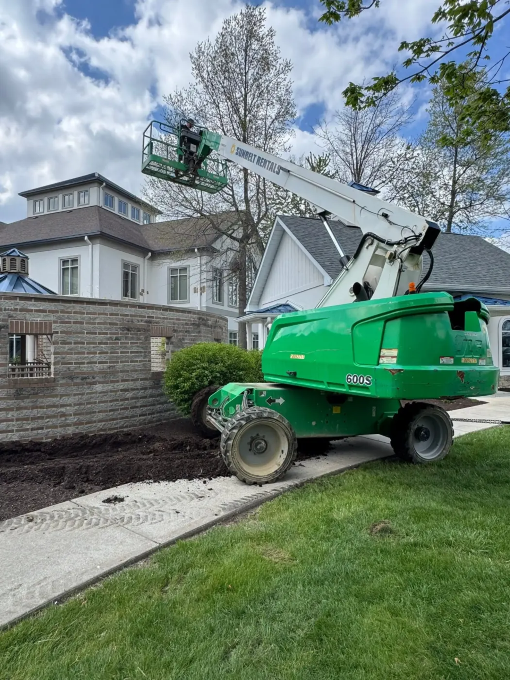 Manufacturer-certified roof installation in Dunkirk